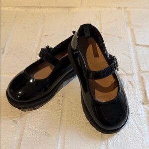 Old Navy Black Patent Kids Dress Shoes